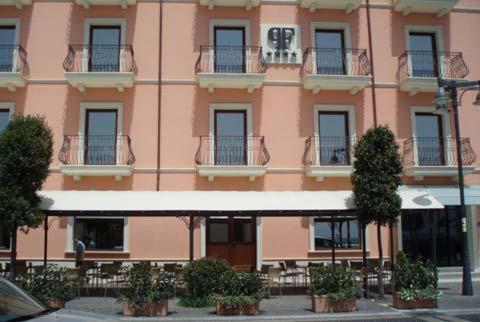 Palazzo Foti Hotel Crotone Exterior photo